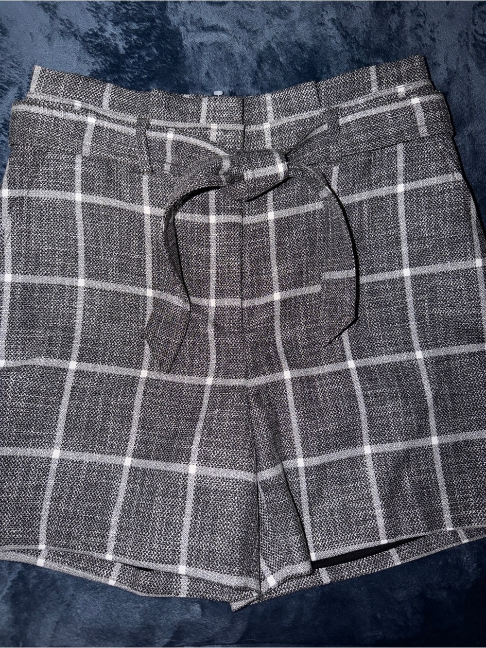 White House black market luxe plaid shorts